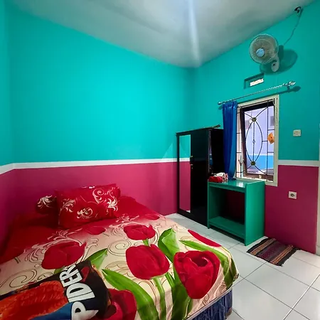 Homestay Lidiya Banyuwangi  Exterior photo