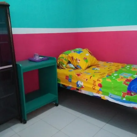 Homestay Lidiya Banyuwangi  Exterior photo