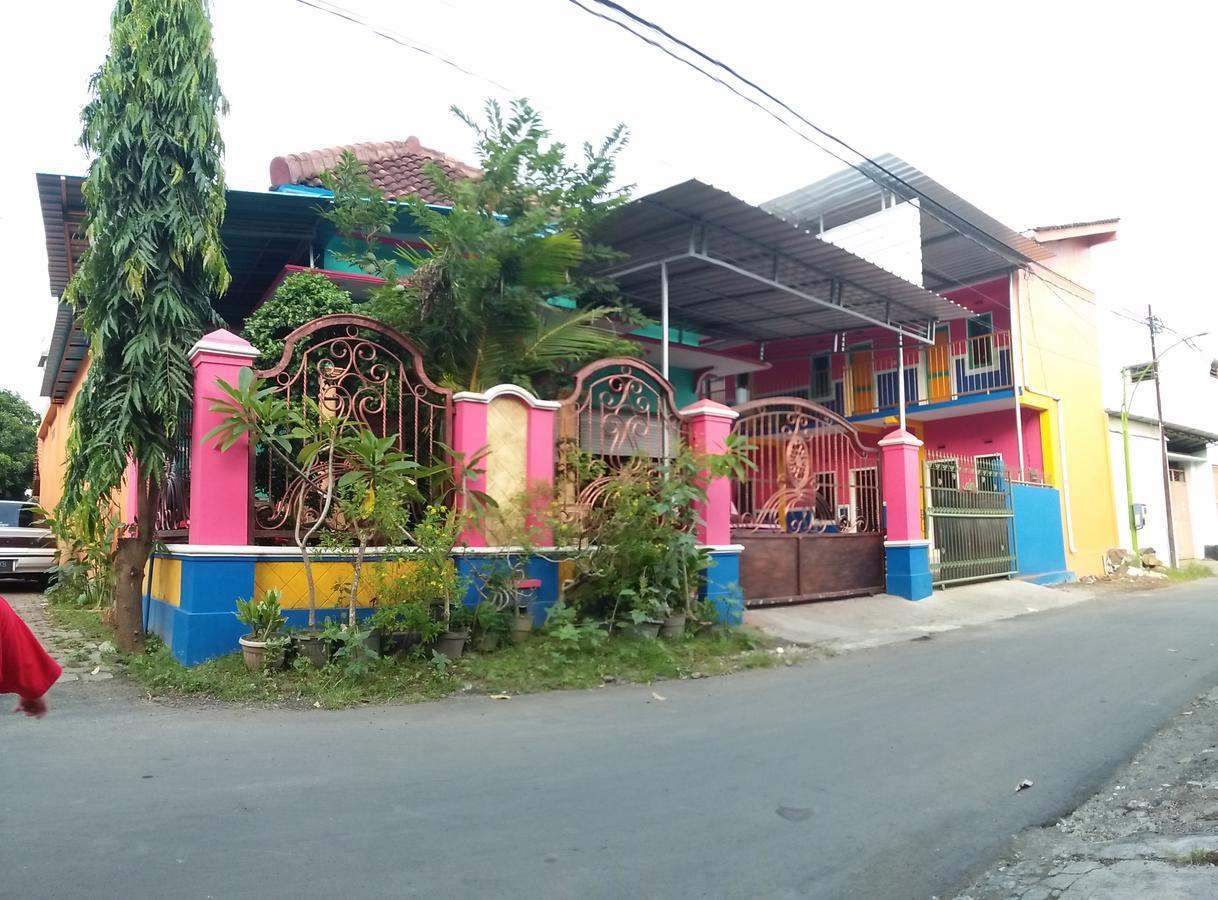 Lidiya Homestay *