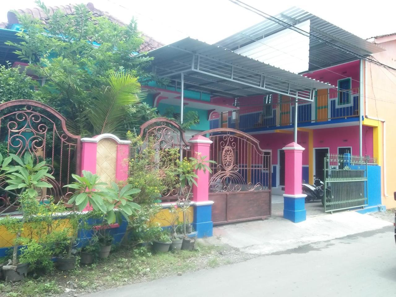 Lidiya Homestay